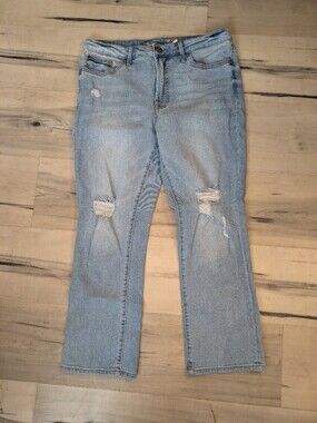 Seven7 High Rise Cropped Distressed Jeans sz 8